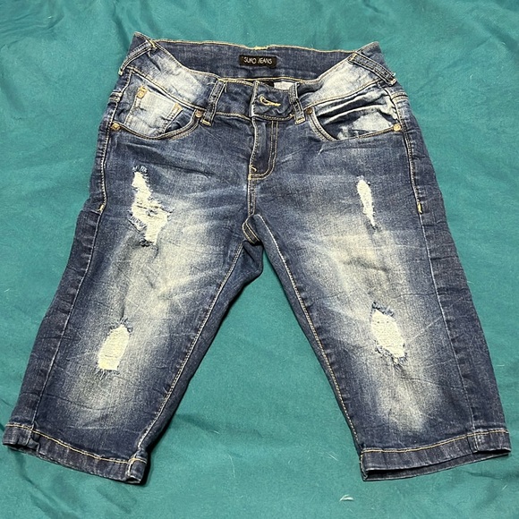 Jean shorts - Picture 1 of 4